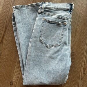 Abercrombie & Fitch Ultra High Rise Straight Jeans